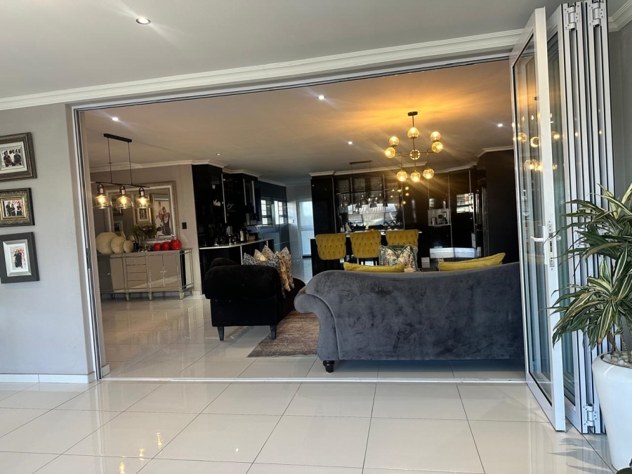 4 Bedroom Property for Sale in Gonubie Eastern Cape